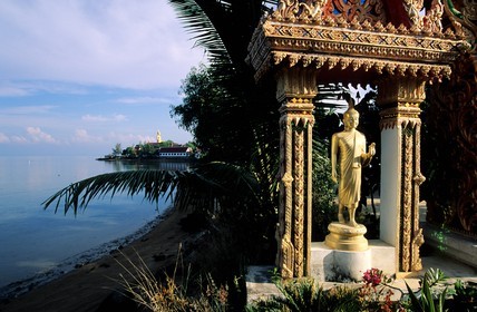 Thailand, gulf of Siam, island of Ko Samui, Ko Faan, small temple near the temple of Big Buddha