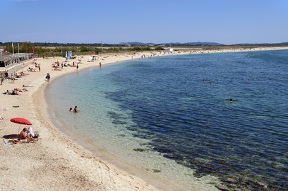 France, Var (83), Hyères, tombolo de la Presqu'Ile de Giens, plage de l'Almanarre