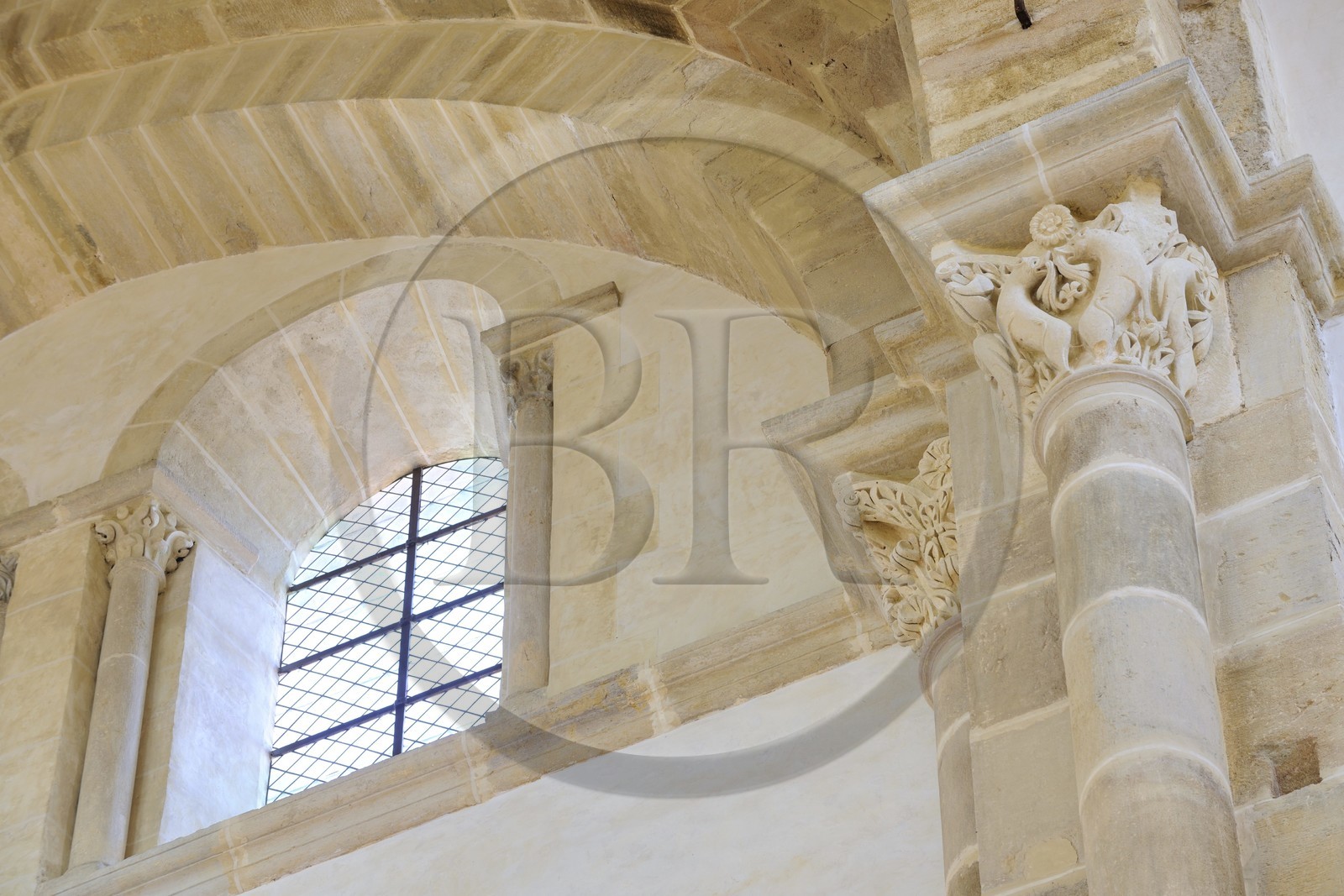 France, Saône et Loire (71), ancienne abbaye de Cluny, sous le clocher de l'eau bénite (mention obligatoire RMN)