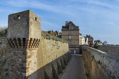 France, Ille et Vilaine, Cote d'Emeraude (Emerald Coast), Saint Malo, the ramparts of the Place du Québec garden