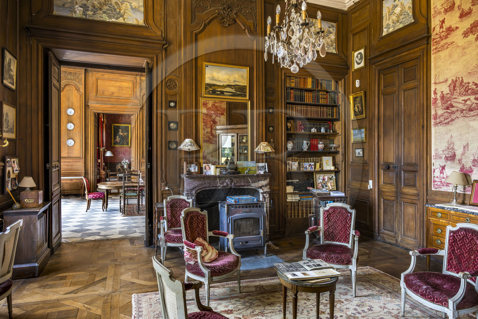 France, Ille et Vilaine, Cote d'Emeraude (Emerald Coast), Saint Malo, malouinière de la Chipaudière built by shipowner and privateer François-Auguste Magon de la Lande at the beginning of the 18th century, one of the lounges