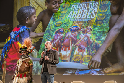 France, Paris (75), siège de l'UNESCO, conférence à l'Université de la Terre du 25 novembre 2022, le chef Papou Mundiya Kepanga