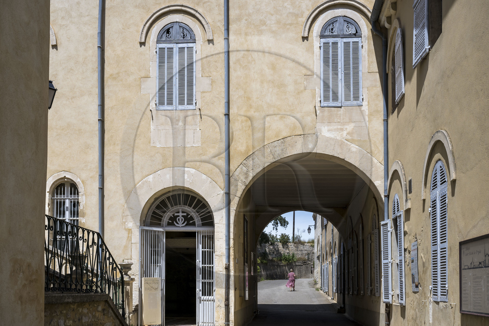 France, Bouches-du-Rhône (13), Tarascon, La Montagnette, abbaye Saint-Michel de Frigolet (XIIe siècle)