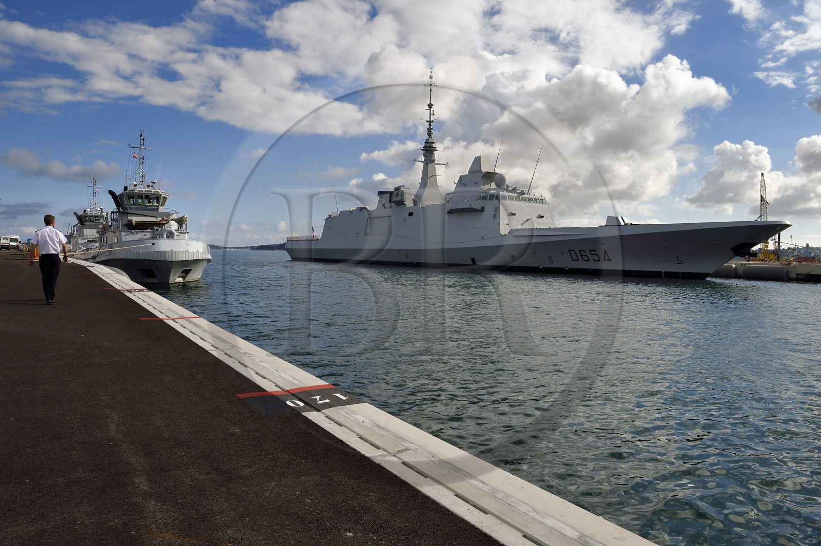 France, Var, Toulon, the naval base (Arsenal), the anti-submarine frigate Auvergne from class FREMM