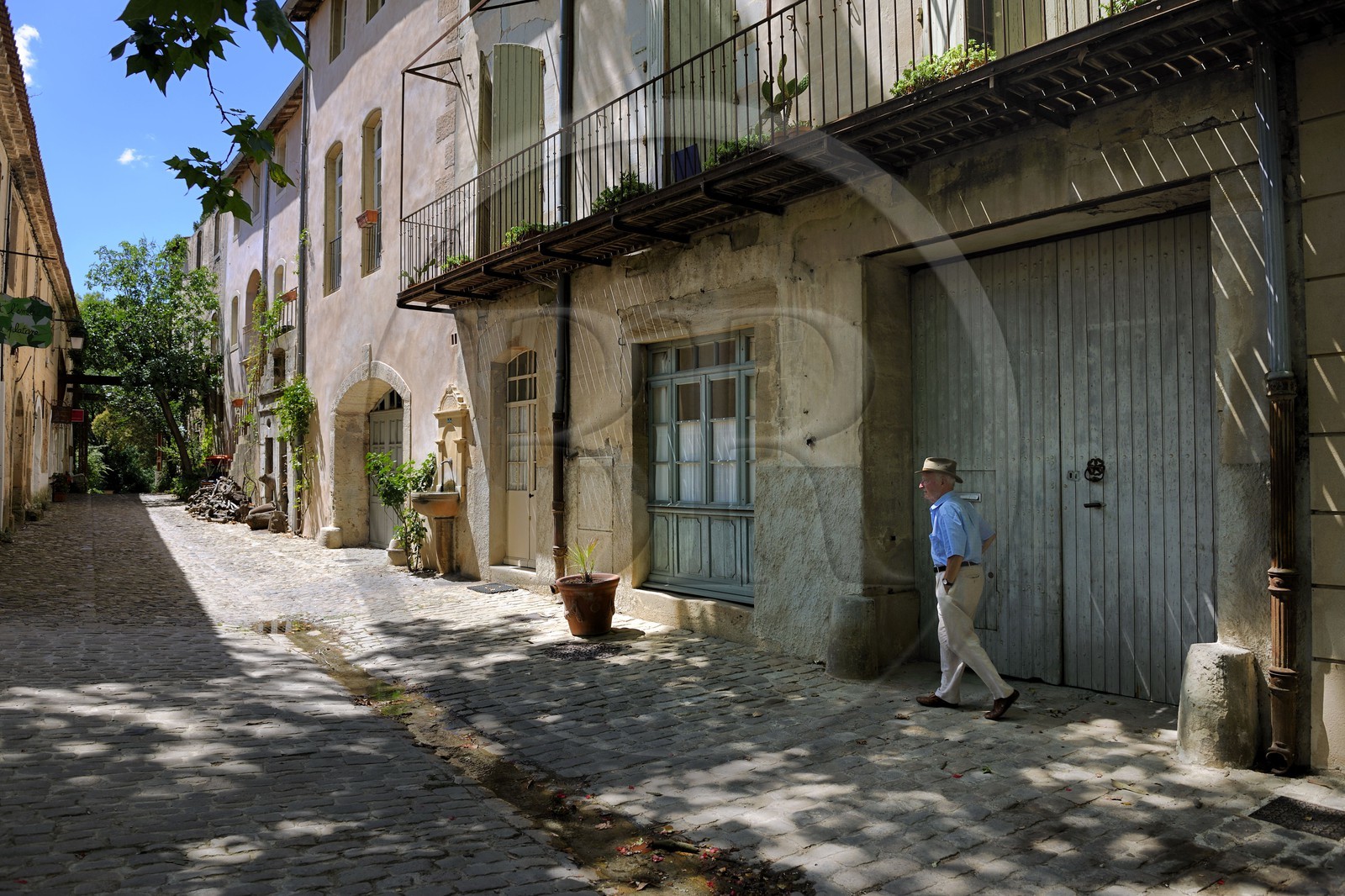 France, Hérault (34), Villeneuvette, ancienne manufacture royale, la Grand-Rue et ses batiments du 17ème siècle