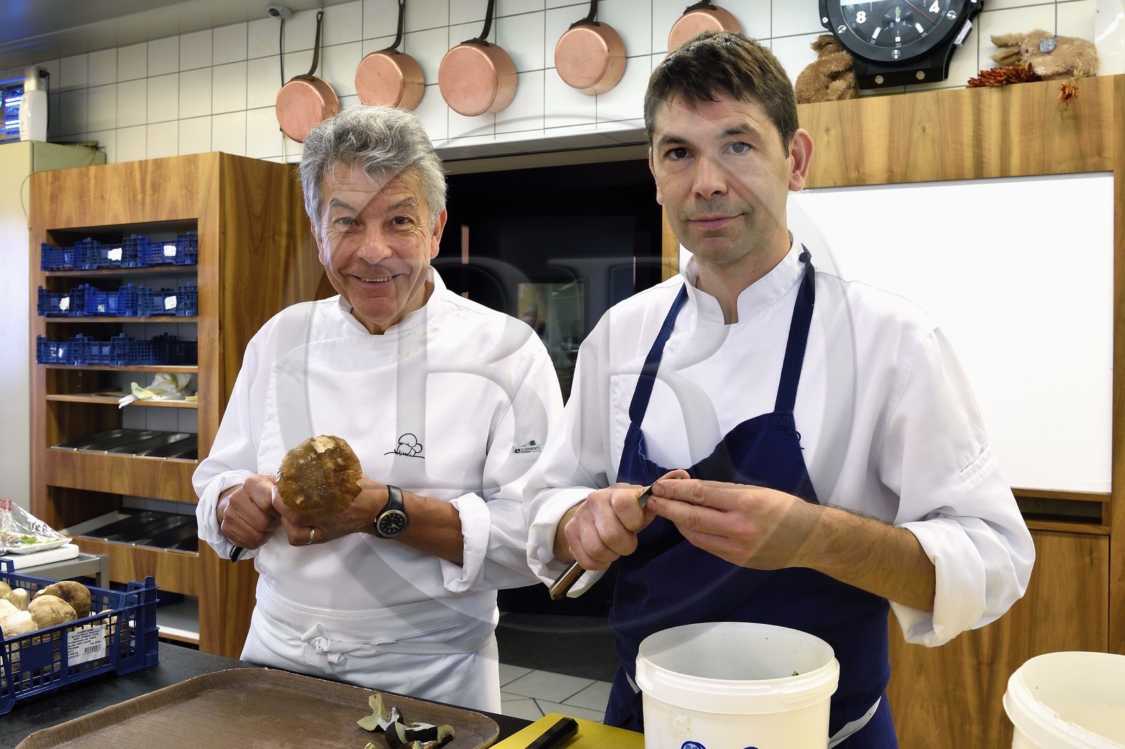 France, Haute-Loire (43), Saint-Bonnet-le-Froid, Restaurant 3 étoiles Régis et Jacques Marcon, Régis (le père) et Jacques (le fils) Marcon