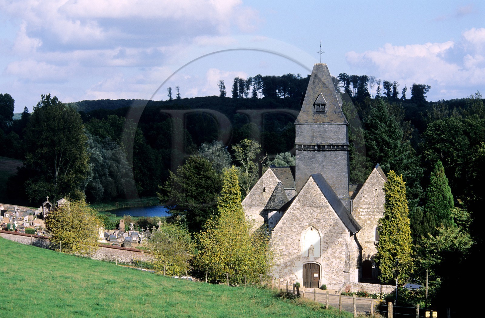 France, Eure (27), Lyons-la-Forêt, labellisé Les Plus Beaux Villages de France, église Saint-Denis