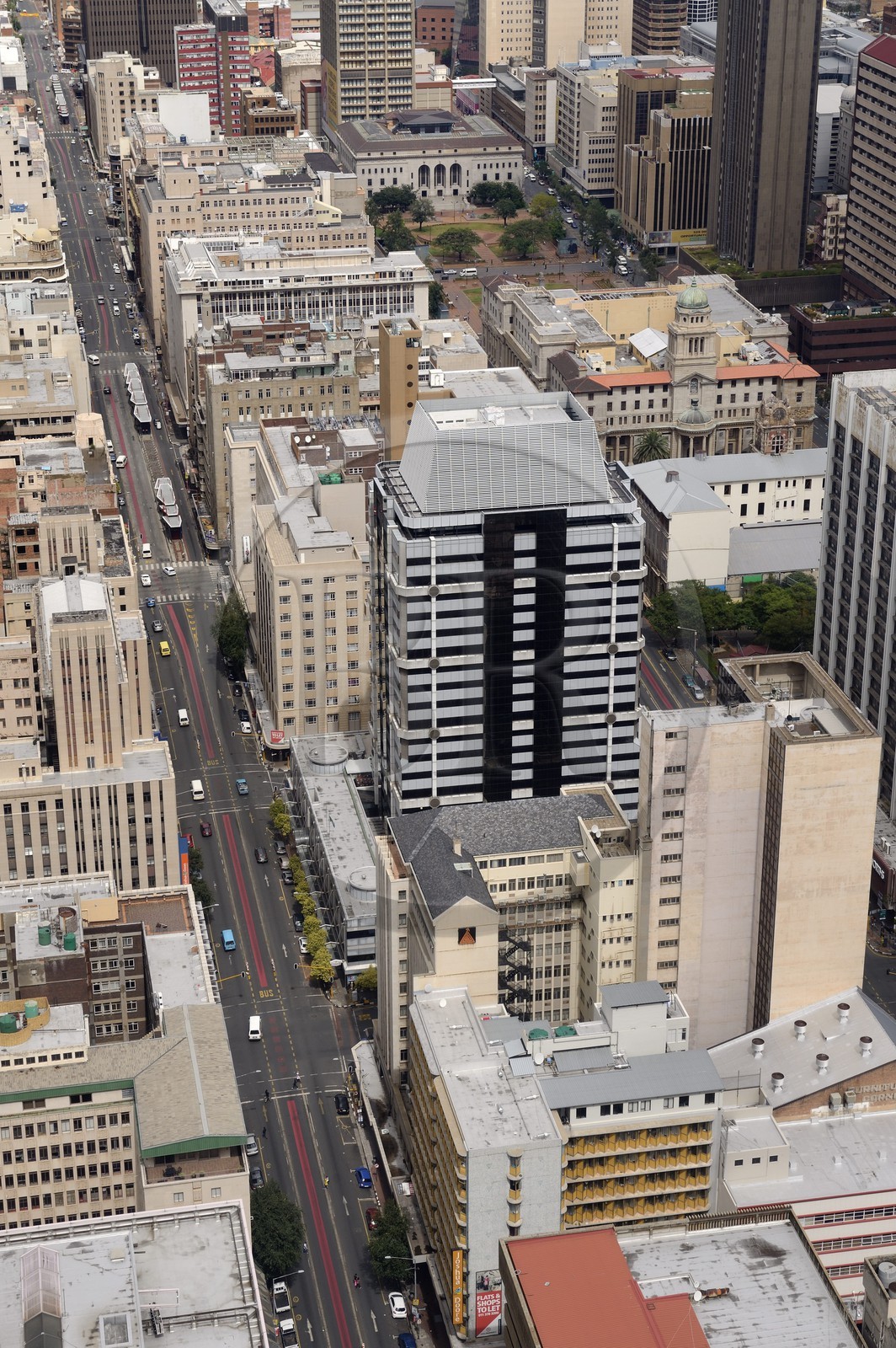 Afrique du Sud, province de Gauteng, Johannesburg, CBD (Central Business District), vue du centre ville depuis la tour du Carlton Center, Main street