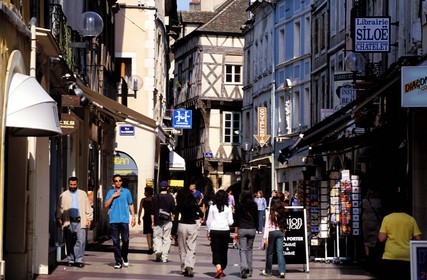 France, Saone et Loire, Chalon sur Saone, Chatelet street: one of the main streets