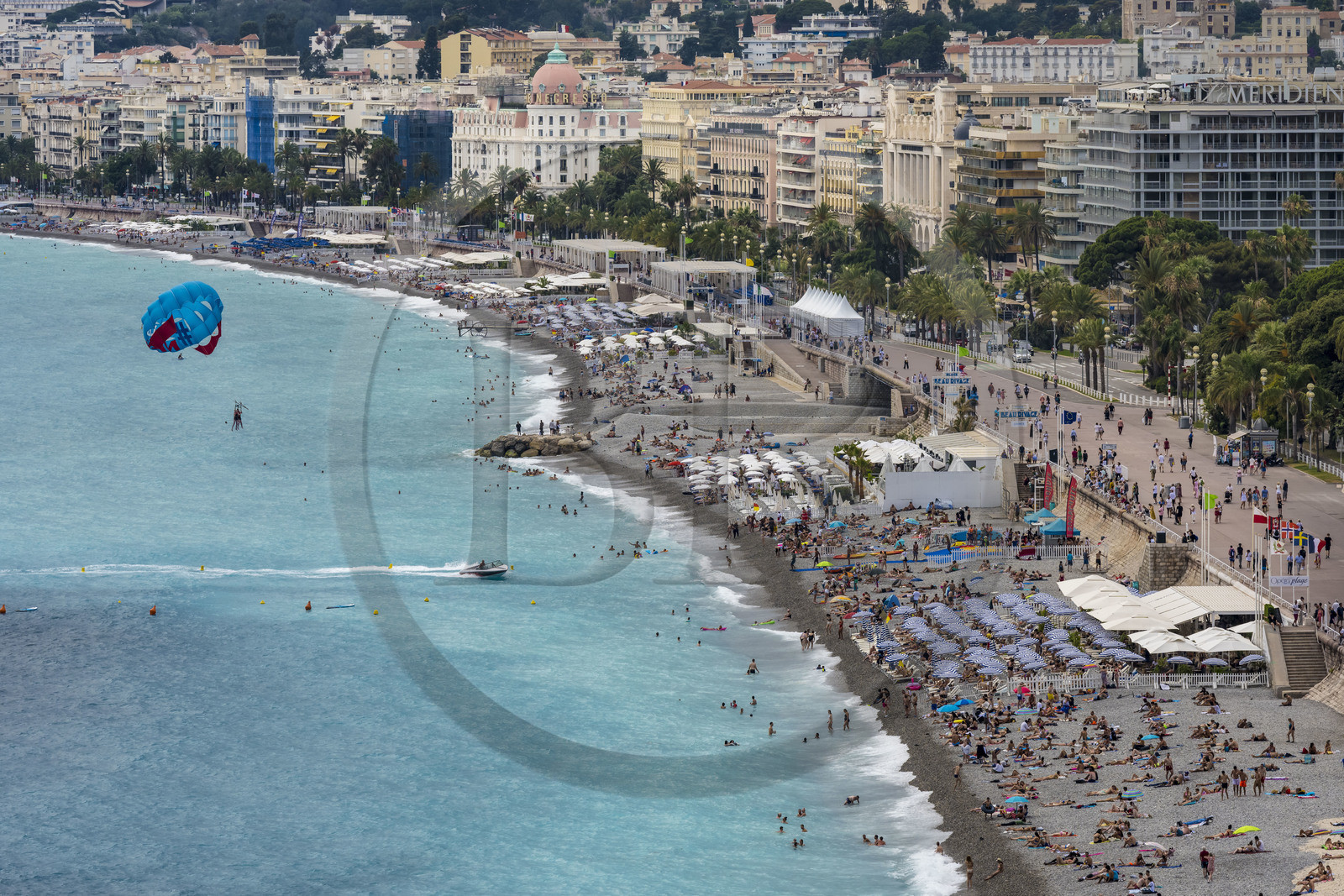 France, Alpes-Maritimes, Nice, listed as World Heritage by UNESCO, view from the hill of the castle belvedere on the Castel beach, the quai des Etats-Unis and the Promenade des Anglais