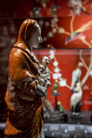 France, Morbihan, Port-Louis, Port Louis Citadel, museum of the Compagnie des Indes, statue of the Virgin and Child, China 1757 in the guise of Konuan Yin