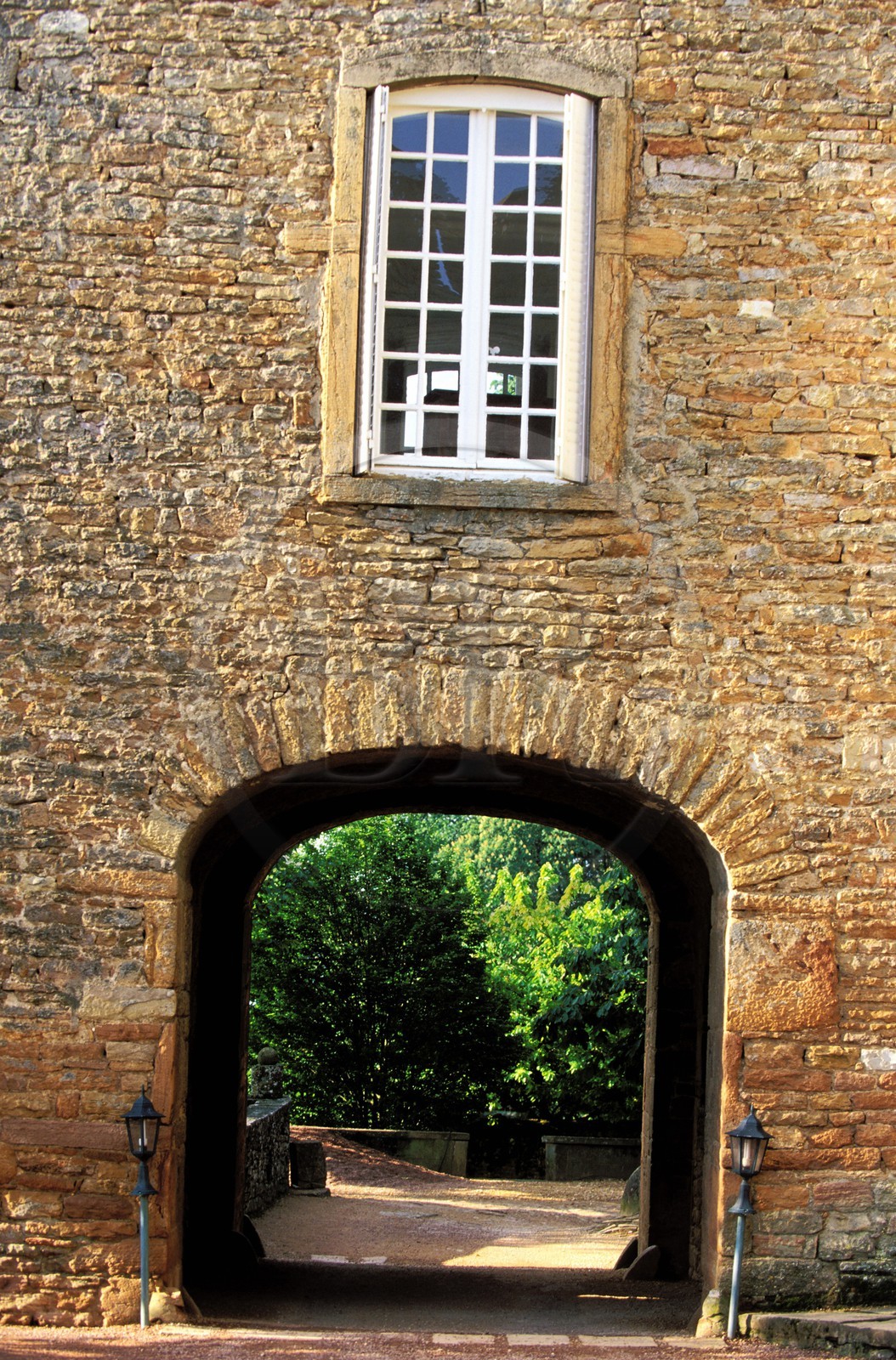 France, Saone et Loire, hurigny, guest house in Salornay castle (near Mâcon)