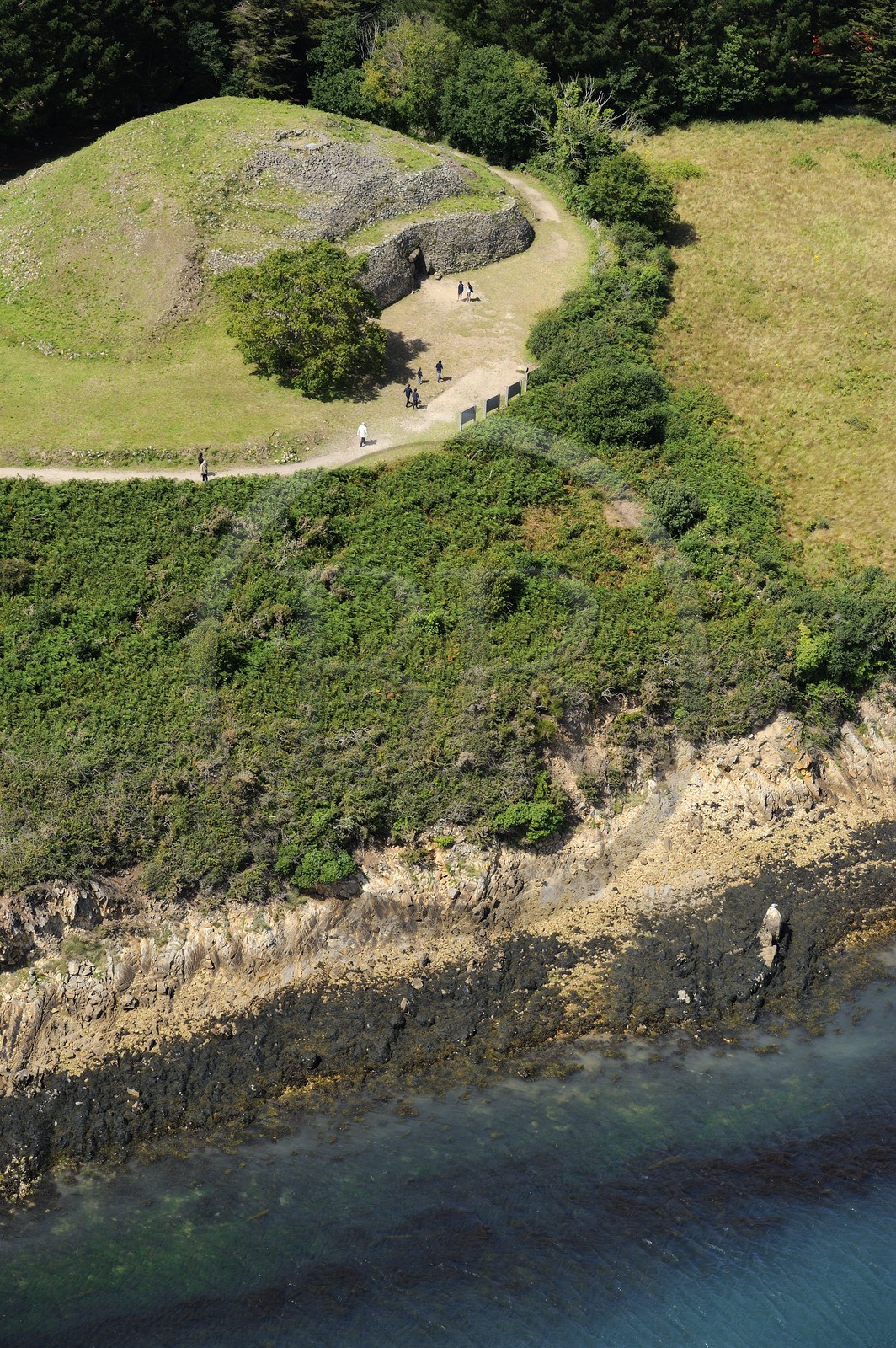 France, Morbihan, Gulf of Morbihan (Golfe du Morbihan), Gavrinis island, Gavrinis cairn megalithic monument (aerial view)