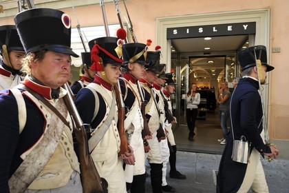 Italy, Liguria, Sarzana, Napoleon Festival, french soldiers of the Grande Armée of the 18th Heavy Infantry Regiment marching through the streets of the city