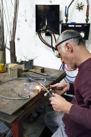 France, Paris (75), quartier de Saint-Germain-des-Prés, Ecole nationale supérieure des Beaux-Arts, atelier métal de Michel Salerno