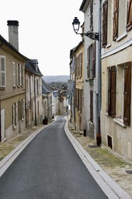 France, Aisne (02), Château-Thierry, la rue du Chateau
