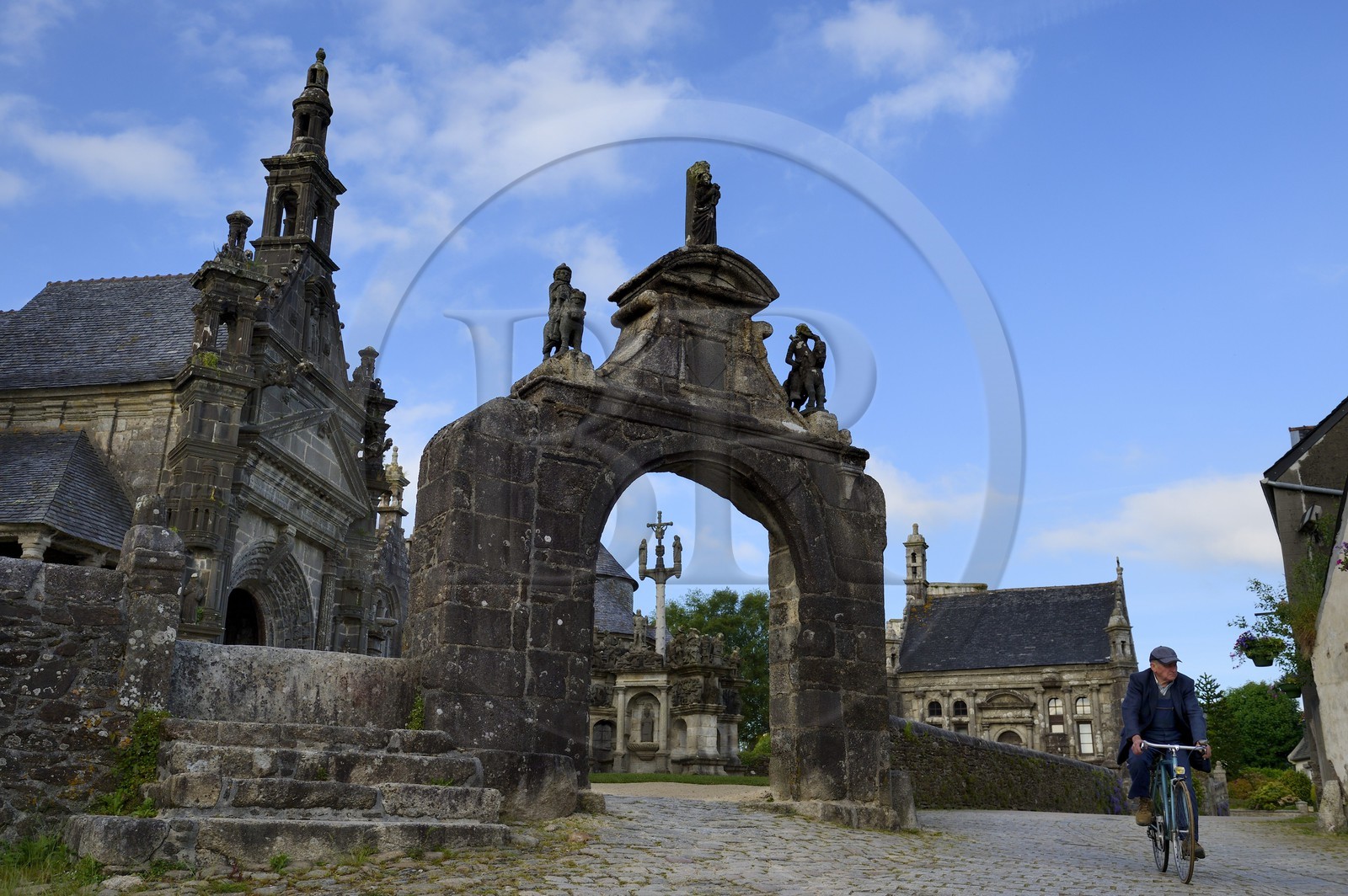 France, Finistere, Guimiliau, the church and the calvary in the Parish close (enclos paroissial)