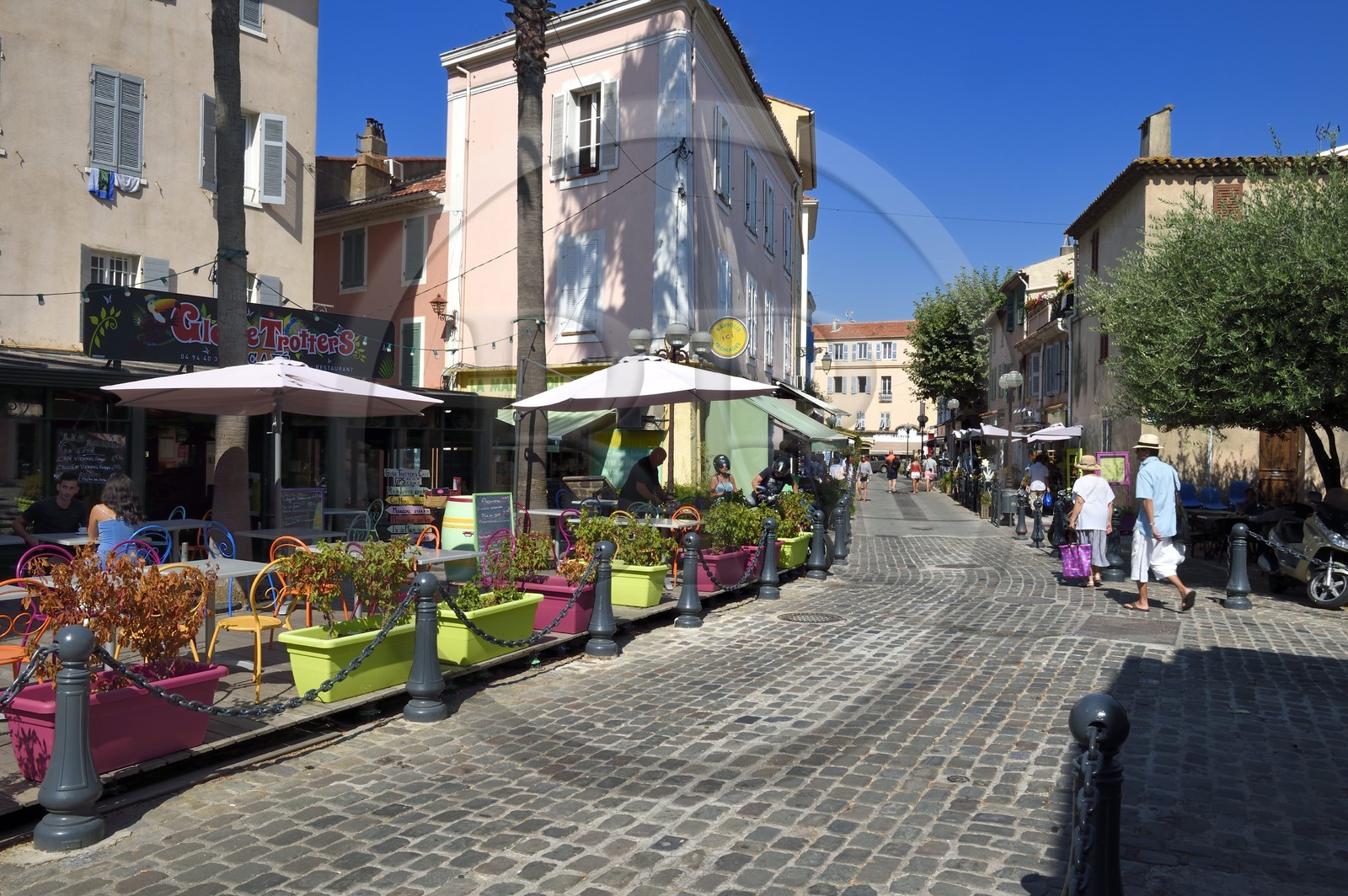 France, Var, Saint-Raphael, the rue de la République in the old town