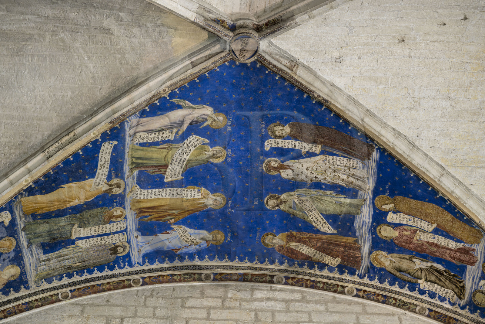 France, Vaucluse (84), Avignon, Palais des Papes classé Patrimoine mondial de l'UNESCO, salle de la Grande Audience aussi tribunal de la Rota, seuls éléments subsistant de la fresque des prophètes réalisée par Matteo Giovannetti en 1353 qui orne le voutain de la dernière travée