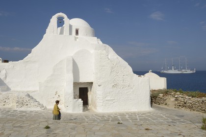 Grèce, Les Cyclades, mer Égée, île de Mykonos, Chora (Mykonos town), église de Paraportiani