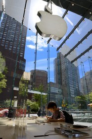Etats-Unis, New York, Manhattan, Apple Store sur Broadway