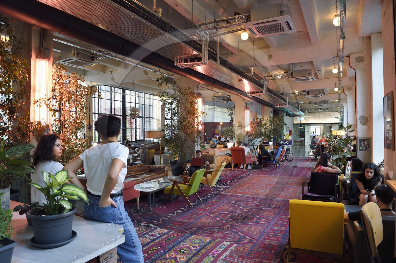 Géorgie, Tbilissi, Fabrika hotel cafe