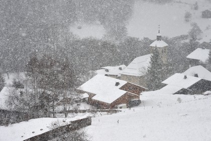 France, Haute-Savoie (74), station de ski Les Carroz d'Arâches, village d'Arâches-la-Frasse