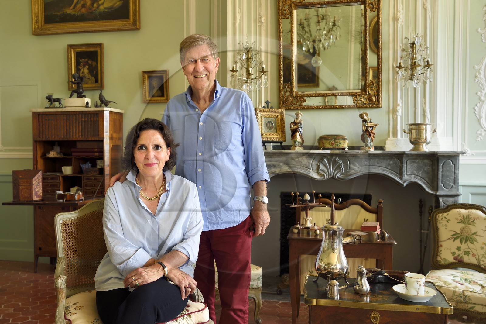 France, Vaucluse, Parc Naturel Regional du Luberon (Natural Regional Park of Luberon), Ansouis, labelled Les Plus Beaux Villages de France (The Most Beautiful Villages of France), Ansouis castle, 17th century appartment, the owners Gérard and Frédérique Rousset-Rouvière