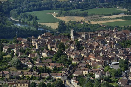 France, Dordogne (24), Périgord Noir, vallée de la Dordogne, vallée de la Dordogne, Domme, labellisé Les Plus Beaux Villages de France (vue aérienne)