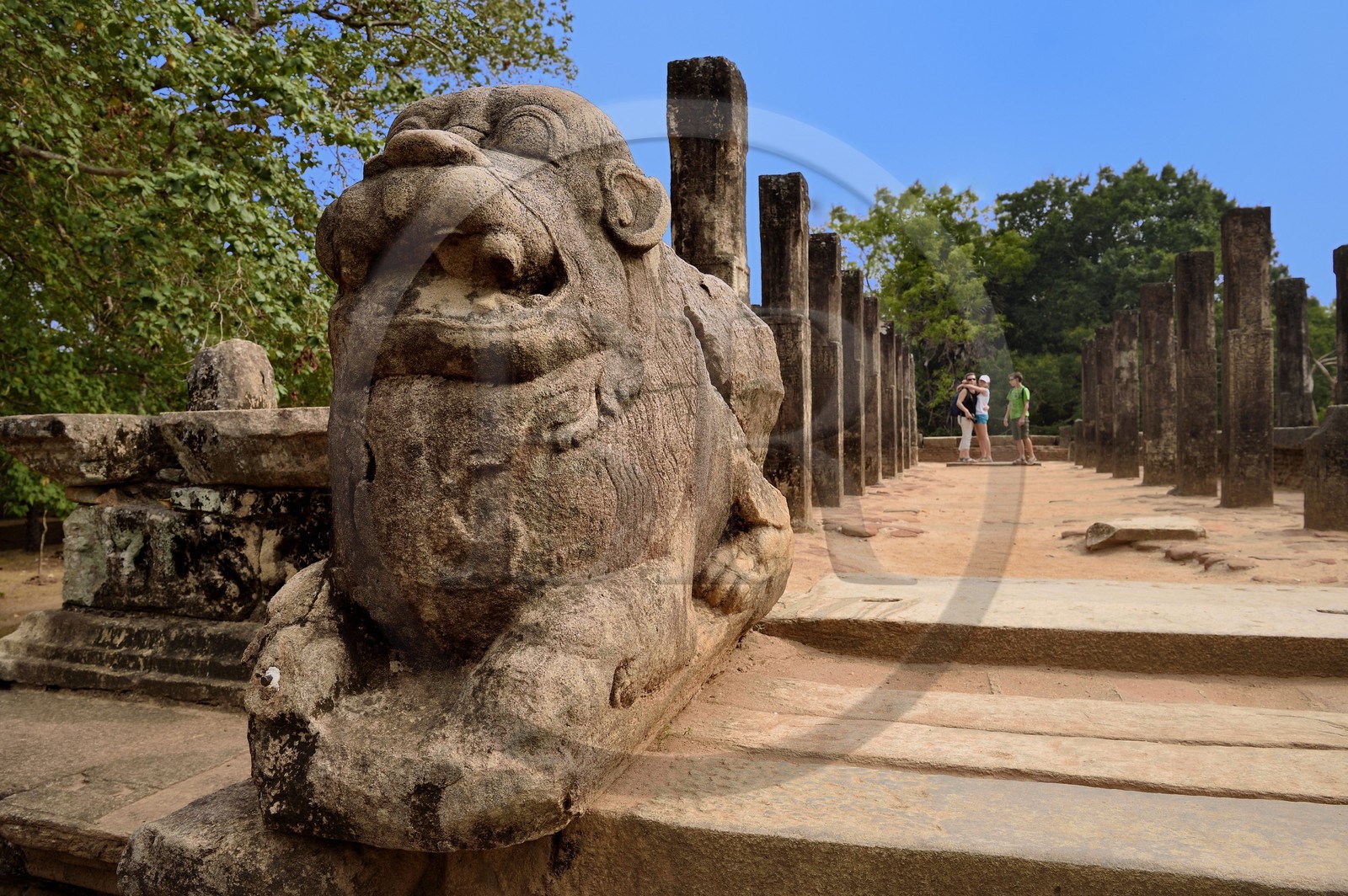 Sri Lanka, province du Centre-Nord, Polonnaruwa, l'ancienne capital du pays (XIe au XIIIe siècle) est classée au Patrimoine Mondial de l'UNESCO, Chambre du Conseil (Raja Sabahawa) datant du XIIe siècle
