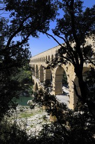 France, Gard (30), le Pont du Gard classé Patrimoine Mondial de l'UNESCO, aqueduc romain qui enjambe le Gardon